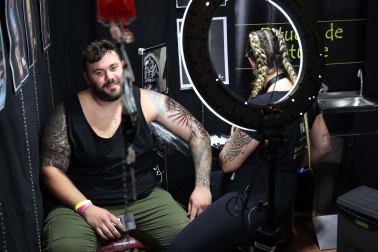 Imágenes del salón del tatuaje en Baluarte