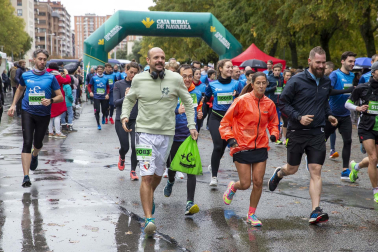 Imágenes de la carrera solidaria del Teléfono de la Esperanza