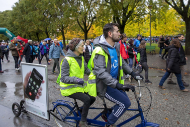 Imágenes de la carrera solidaria del Teléfono de la Esperanza