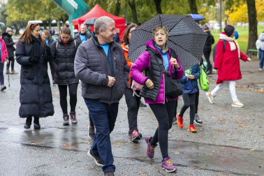 Imágenes de la carrera solidaria del Teléfono de la Esperanza