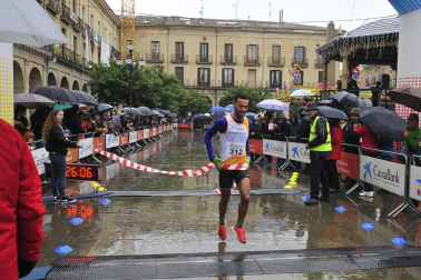 Fotos del XLIII Cross de las Peñas de Tafalla./