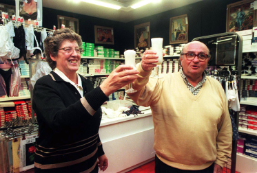 Fotos del 25 aniversario del segundo premio de la Lotería de Navidad en Tafalla