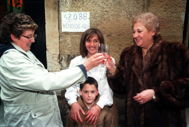 Fotos del 25 aniversario del segundo premio de la Lotería de Navidad en Tafalla