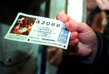 Fotos del 25 aniversario del segundo premio de la Lotería de Navidad en Tafalla