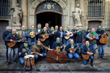 Celebración del 150 aniversario de la churrería La Mañueta en Pamplona.
