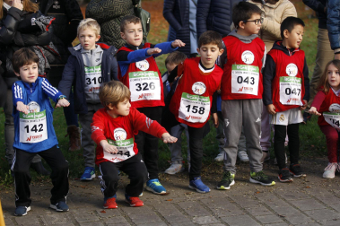 Participantes en la XI Carrera Infantil de la Navidad de Asvona