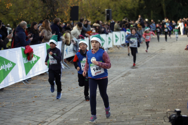 Participantes en la XI Carrera Infantil de la Navidad de Asvona
