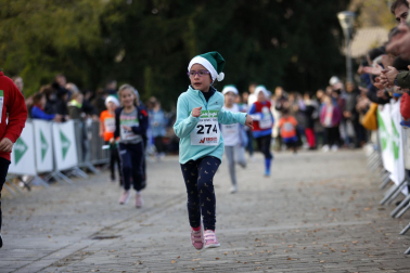 Participantes en la XI Carrera Infantil de la Navidad de Asvona
