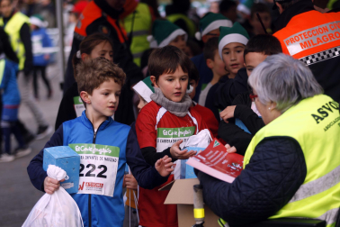 Participantes en la XI Carrera Infantil de la Navidad de Asvona