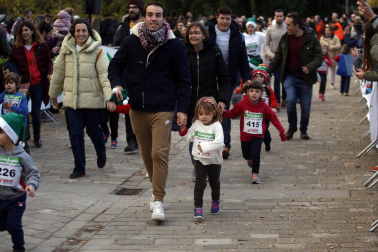 Participantes en la XI Carrera Infantil de la Navidad de Asvona