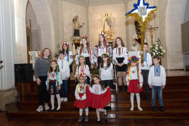 Vídeo con coro de niños ucranianos cantando villancicos en Tudela