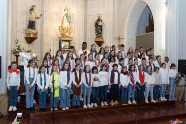 Coros participantes en el XXXV Festival de Villancicos de la Orden del Volatín en Tudela.