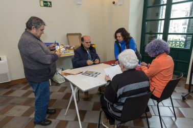 A: BLANCA ALDANONDO
F: 20/12/2022
P:  
L: TUDELA
T: PROGRAMA "ENVOLVIEND ILUSIONES" CON LOS TRABAJADORES Y USUARIOS DEL CENTRO DE REHABILITACION PSICOSOCIAL qUEILES DE TUDELA