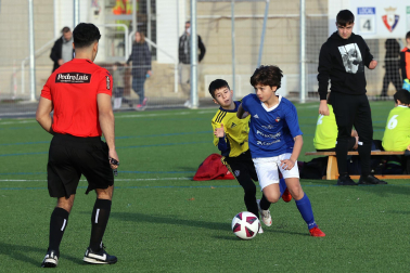 Encuentros del primer día del XL Torneo Interescolar en las instalaciones de Tajoanr.