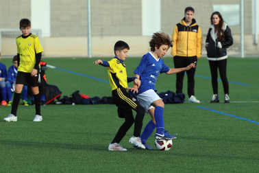 Encuentros del primer día del XL Torneo Interescolar en las instalaciones de Tajoanr.