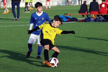 Encuentros del primer día del XL Torneo Interescolar en las instalaciones de Tajoanr.