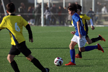 Encuentros del primer día del XL Torneo Interescolar en las instalaciones de Tajoanr.