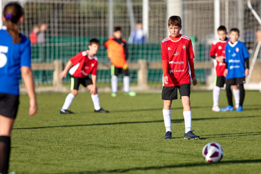 Imágenes del encuentro Cardenal Ilundain 3-3 Calasanz de la primera jornada del XL Torneo Interescolar.