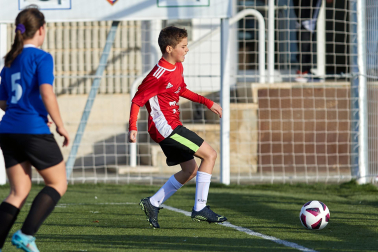 Imágenes del encuentro Cardenal Ilundain 3-3 Calasanz de la primera jornada del XL Torneo Interescolar.