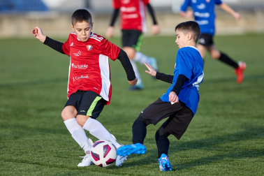 Imágenes del encuentro Cardenal Ilundain 3-3 Calasanz de la primera jornada del XL Torneo Interescolar.