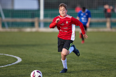 Imágenes del encuentro Cardenal Ilundain 3-3 Calasanz de la primera jornada del XL Torneo Interescolar.