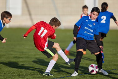 Imágenes del encuentro Cardenal Ilundain 3-3 Calasanz de la primera jornada del XL Torneo Interescolar.