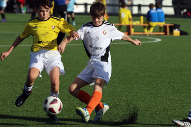 Imágenes del encuentro Ikastola Jaso 2-3 Luis Amigó de la primera jornada del XL Torneo Interescolar.
