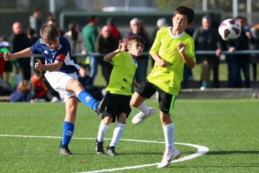 Imágenes del encuentro Amaiur Ik. 2-5 San Cernin de la primera jornada del XL Torneo Interescolar.