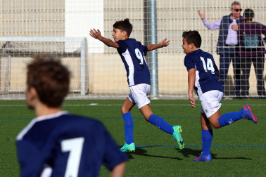 Imágenes del encuentro Amaiur Ik. 2-5 San Cernin de la primera jornada del XL Torneo Interescolar.