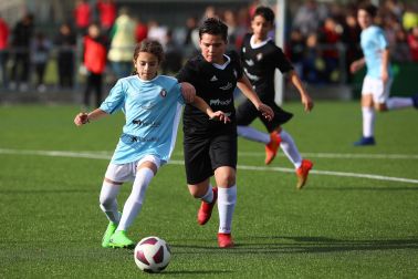 Imágenes del encuentro Beriáin 0-10 Irulegi de la primera jornada del XL Torneo Interescolar.