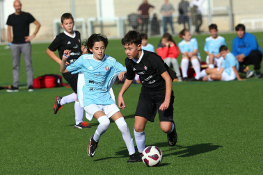 Imágenes del encuentro Beriáin 0-10 Irulegi de la primera jornada del XL Torneo Interescolar.