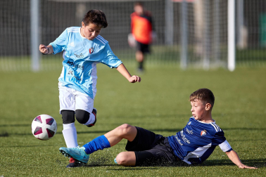Imágenes del encuentro El Lago Mendillorri 3-0 Esclavas Sº Corazón de la primera jornada del XL Torneo Interescolar.