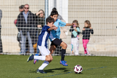 Imágenes del encuentro San Juan de la Cadena 0-4 Sagrado Corazón de la primera jornada del XL Torneo Interescolar.