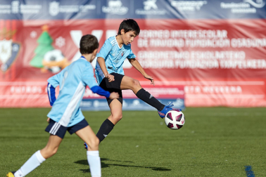 Imágenes del encuentro San Juan de la Cadena 0-4 Sagrado Corazón de la primera jornada del XL Torneo Interescolar.