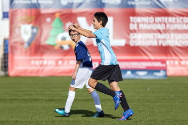 Imágenes del encuentro San Juan de la Cadena 0-4 Sagrado Corazón de la primera jornada del XL Torneo Interescolar.