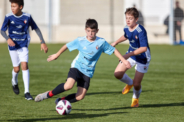 Imágenes del encuentro San Juan de la Cadena 0-4 Sagrado Corazón de la primera jornada del XL Torneo Interescolar.