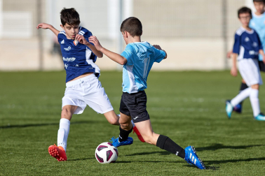 Imágenes del encuentro San Juan de la Cadena 0-4 Sagrado Corazón de la primera jornada del XL Torneo Interescolar.