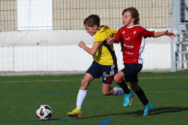 Imágenes del encuentro El Redín 2-1 San Pedro de la primera jornada del XL Torneo Interescolar.