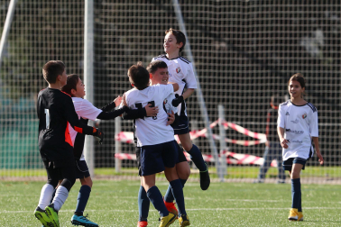 Imágenes del encuentro Elorri 1-1 Ezkaba Ik.de la primera jornada del XL Torneo Interescolar