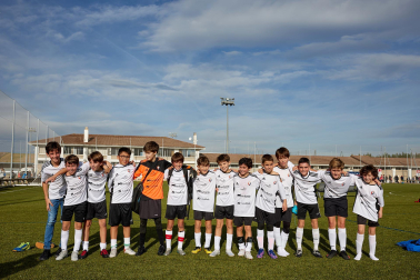 Imágenes del encuentro San Ignacio 3-2 Erreniega de la primera jornada del XL Torneo Interescolar.