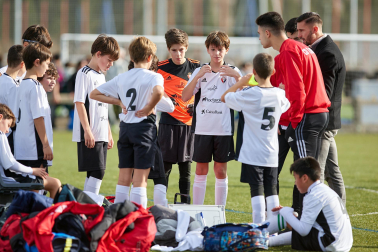 Imágenes del encuentro San Ignacio 3-2 Erreniega de la primera jornada del XL Torneo Interescolar.