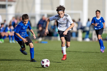Imágenes del encuentro San Ignacio 3-2 Erreniega de la primera jornada del XL Torneo Interescolar.