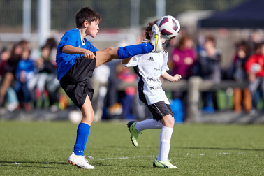 Imágenes del encuentro San Ignacio 3-2 Erreniega de la primera jornada del XL Torneo Interescolar.
