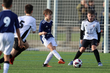 Imágenes del encuentro Hermanas Uriz Pi 7-0 Santo Tomás de la segunda jornada del XL Torneo Interescolar.