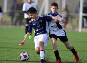 Imágenes del encuentro Hermanas Uriz Pi 7-0 Santo Tomás de la segunda jornada del XL Torneo Interescolar.
