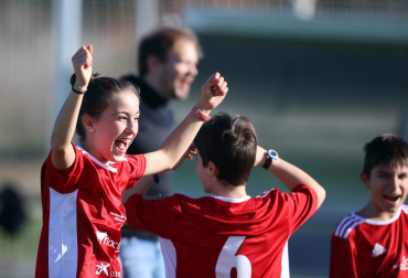 Imágenes del encuentro Jesuitinas 0 - 2 Ikastola Alatz ardín de la segunda jornada del XL Torneo Interescolar.