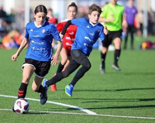 Imágenes del encuentro Jesuitinas 0 - 2 Ikastola Alatz ardín de la segunda jornada del XL Torneo Interescolar.