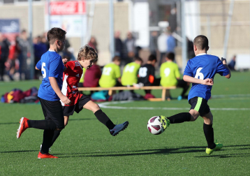 Imágenes del encuentro Jesuitinas 0 - 2 Ikastola Alatz ardín de la segunda jornada del XL Torneo Interescolar.