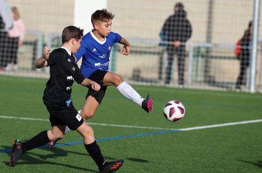 Imágenes del encuentro Lorenzo Goikoa 3 - 3 Virgen Blanca de la segunda jornada del XL Torneo Interescolar.