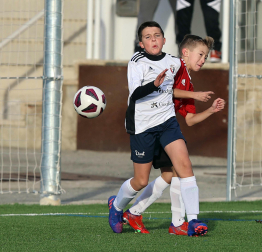 Imágenes del encuentro Regina Pacis 0 - 3 Larraona Claret de la segunda jornada del XL Torneo Interescolar.